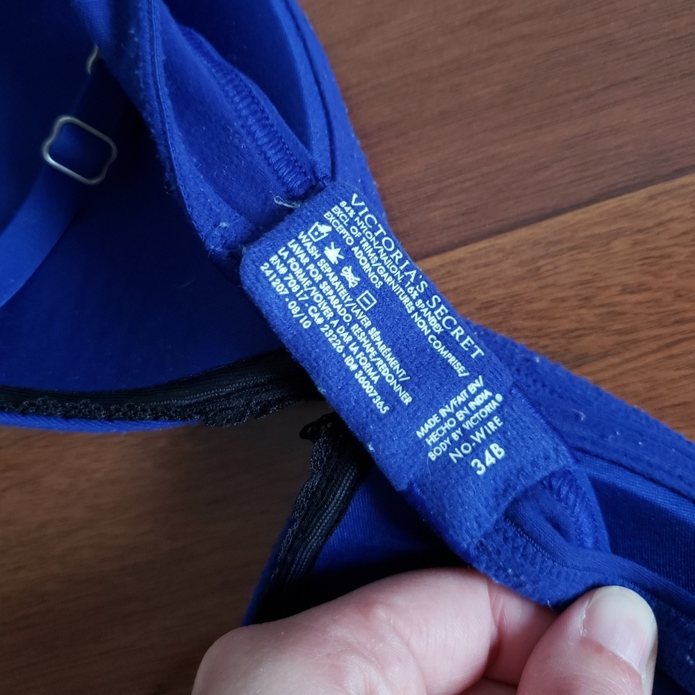 Victoria's secret body by Victoria wireless bra (0426) - Picture 5 of 5